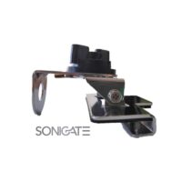 Suporte de antena CB em aço inoxidável CTE SP-S para instalação na mala do automóvel. Montagem sem perfuração, compatível com antenas CB padrão.